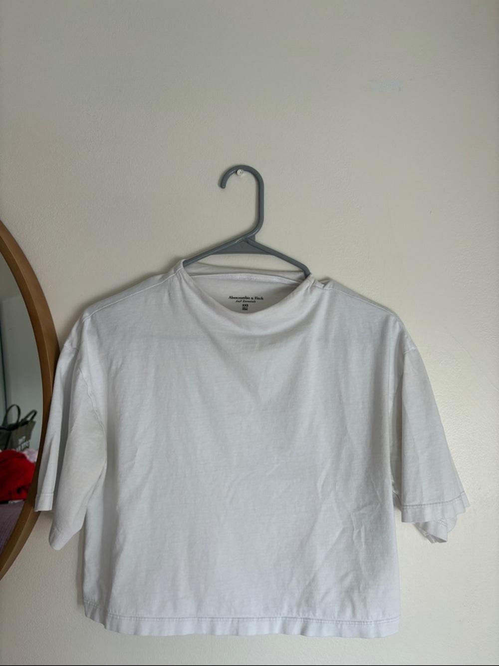 Abercrombie & Fitch Women’s White Short-Sleeve Crew Tee